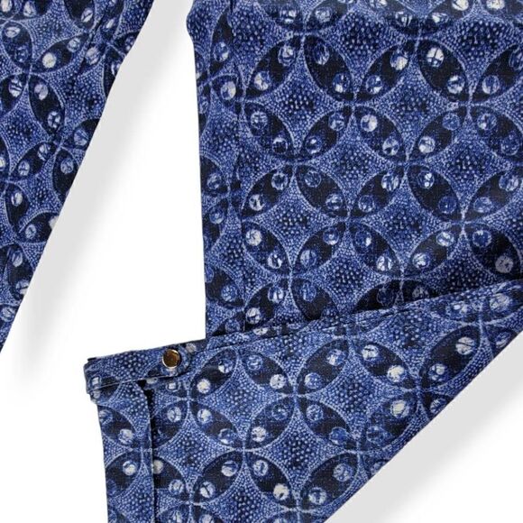 Chico's Geo Ankle Pants 2Petite - Picture 4 of 5